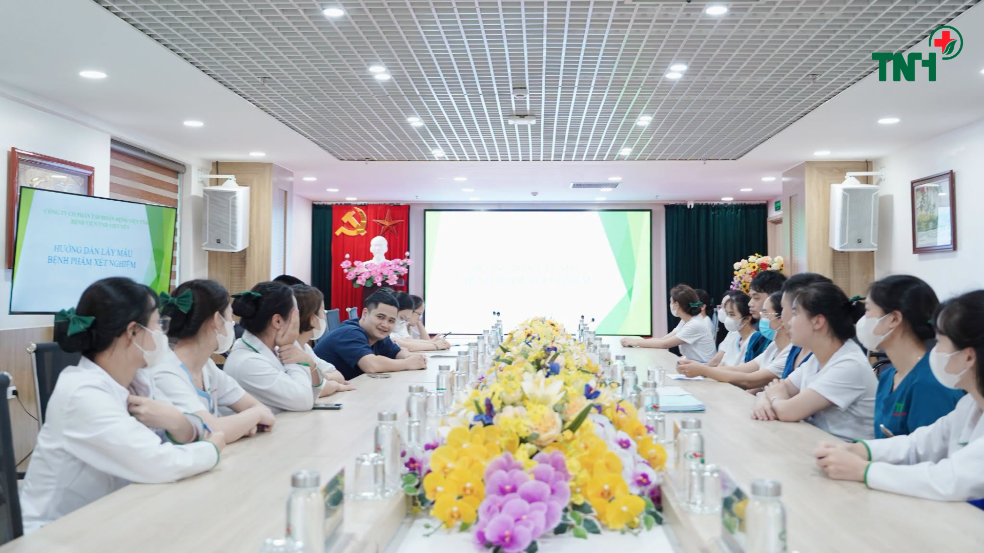 NÂNG CAO CHẤT LƯỢNG CHUYÊN MÔN TỪ KHÂU LẤY MẪU BỆNH PHẨM XÉT NGHIỆM