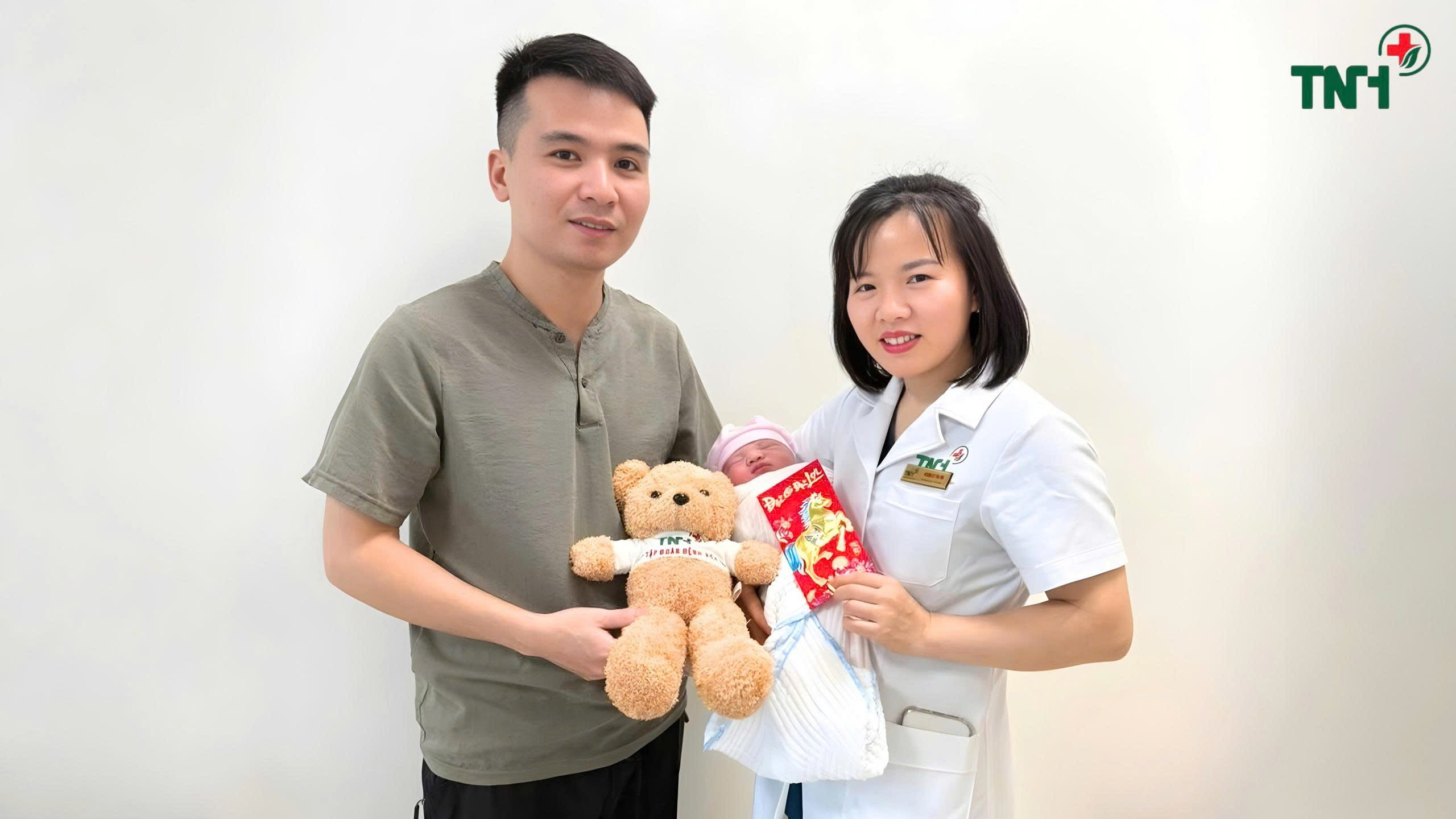 XIN CHÀO NHỮNG TIỂU MÃ TNH ĐẦU TIÊN CỦA NĂM BÍNH NGỌ